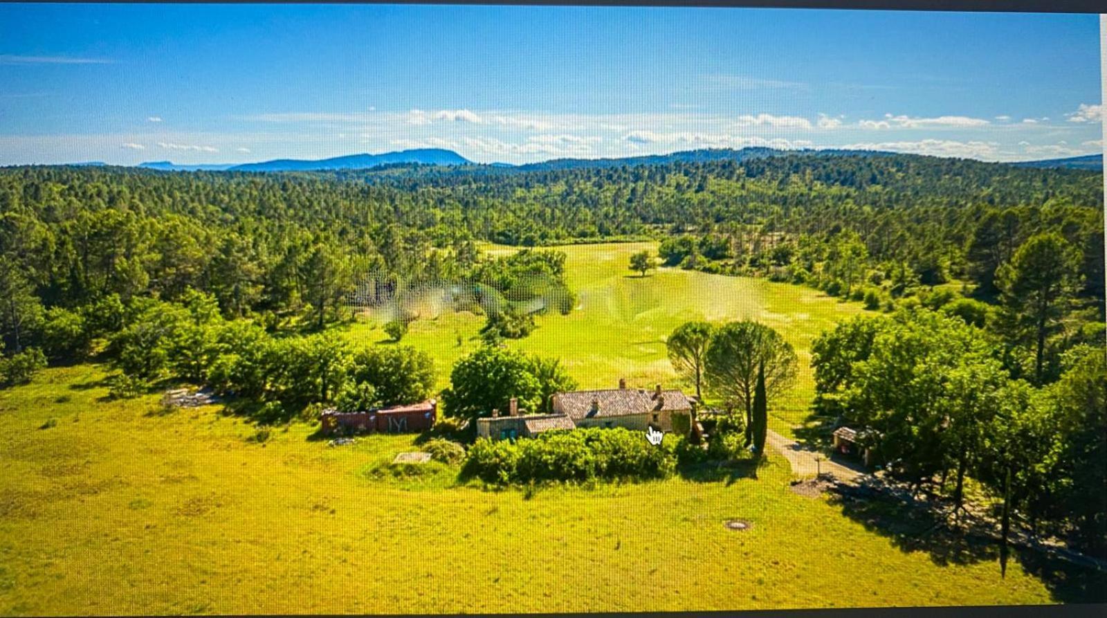 Charmant Appartement Independant Au Sein D'Un Mas Provencal Aups Dış mekan fotoğraf